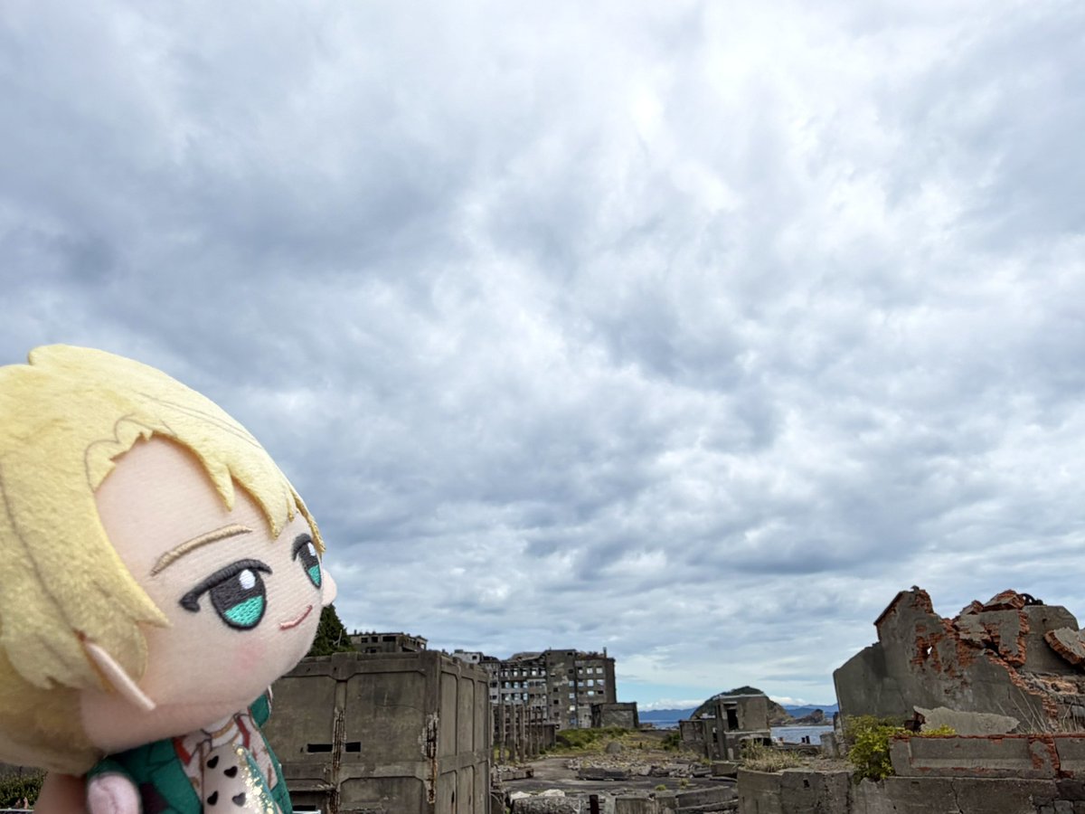 faintscent_'s tweet photo. 軍艦島の北片來人 https://t.co/7RB1bkFG0d