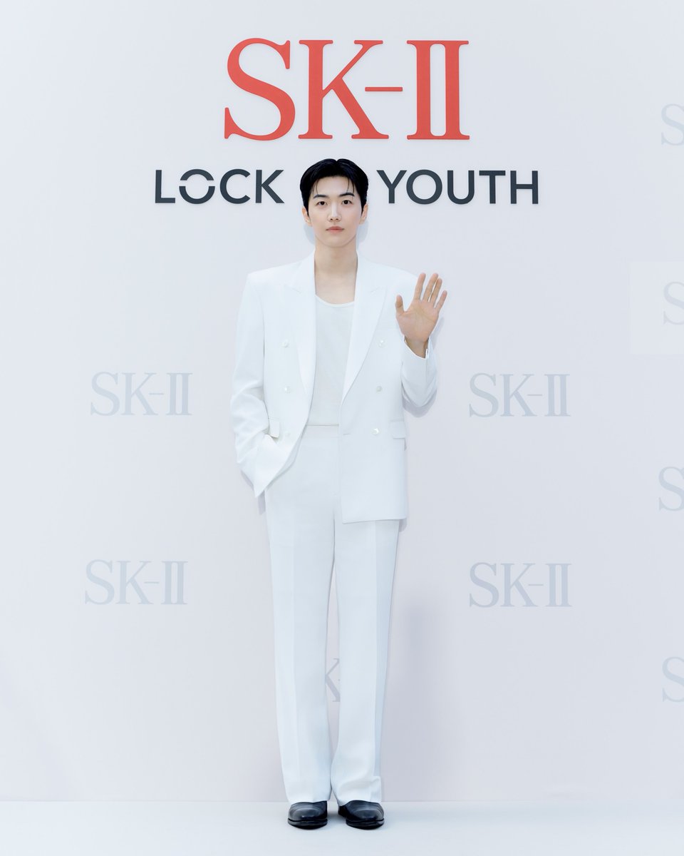 2ovehoonie's tweet photo. 260905 #강훈 인스타그램 게시물
#광고 빛과 피테라로 채워진 공간,
SK-II #LockinYouth 팝업에서
새로운 피테라 세럼을 만나보세요!
@ skii #SK2 #피테라에센스 #LockInYouth 피테라세럼 https://t.co/TdhOFHhIsp