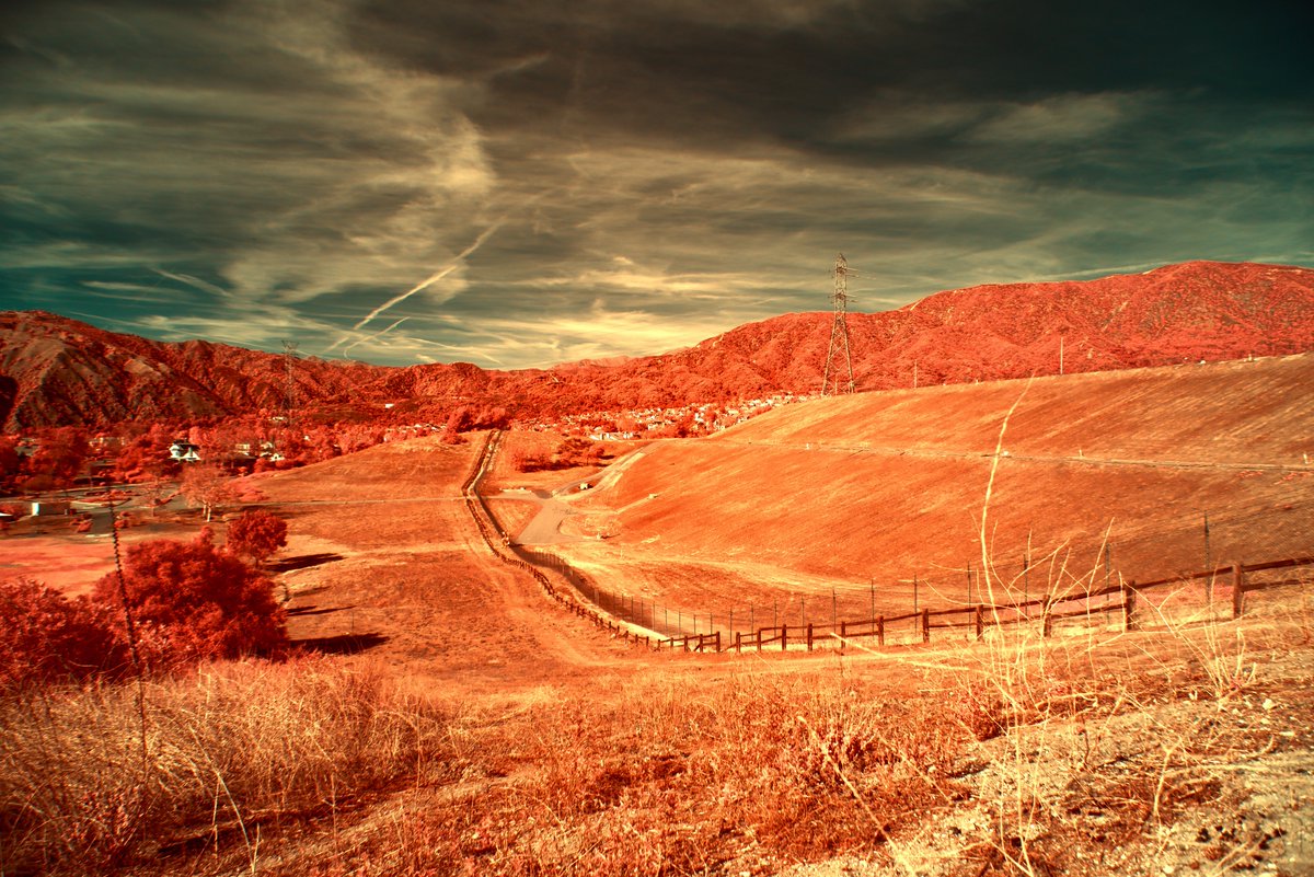 Paulexlynx's tweet photo. #photo #photography #infrared https://t.co/jFZHq3oRHL