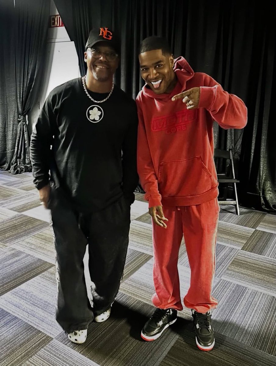 big_business_'s tweet photo. Lupe Fiasco and Kid Cudi together backstage at Ye's Homecoming Chicago concert 

this pic is actually crazy when you think about the history between them 😂 https://t.co/o7moZUbL40