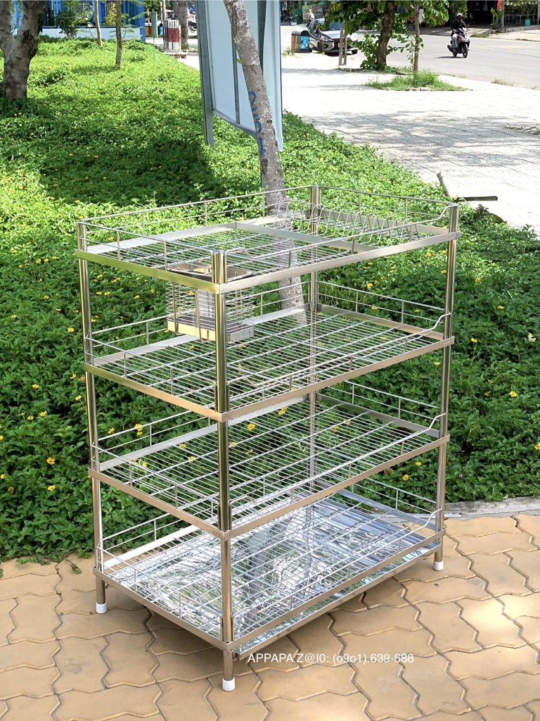 VnAppapa's tweet photo. Kệ inox 304 Đứng 4 tầng Có khay hứng nước Đũa 2 rời Dài 80cm R50 C100cm để ly chén bát đĩa thớt bếp Giao mọi miền #appapa #keinox304 #kechenbat #khay https://t.co/n7ncFuvjtB