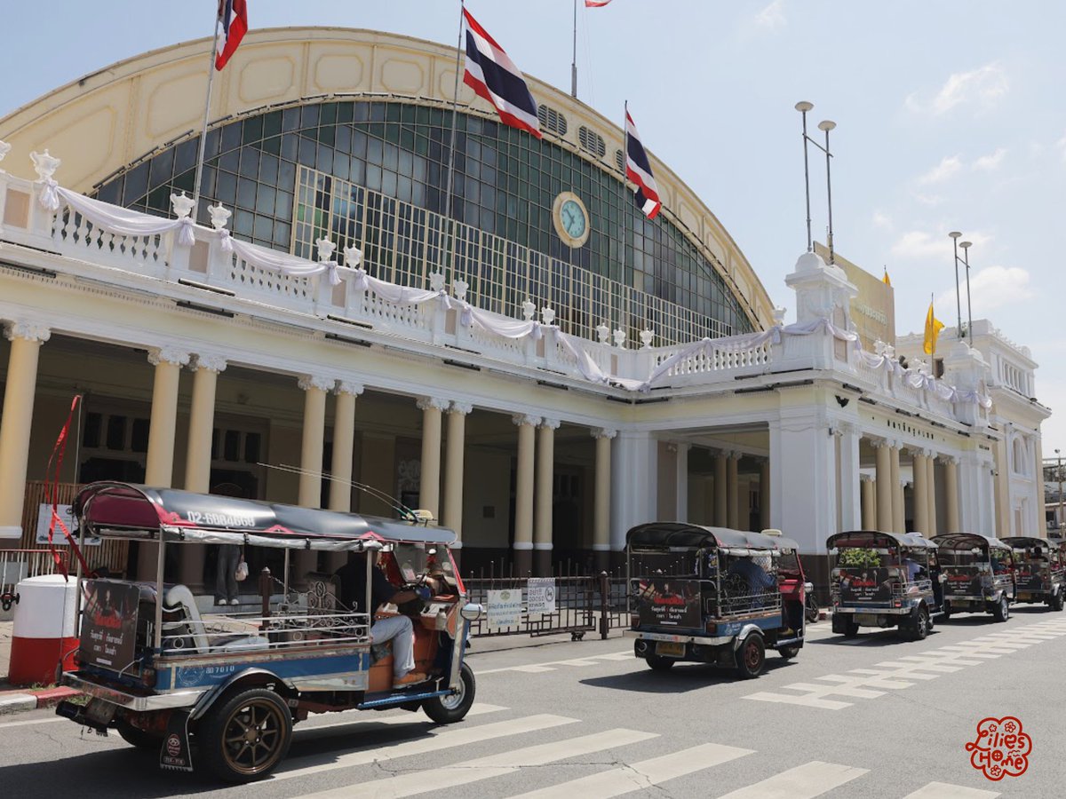 LiliesHome_'s tweet photo. โปรเจค TUKTUK by LILIESHOME ได้สำเร็จลุล่วงไปด้วยดี ขอบคุณทุกคนที่ชื่นชอบผลงานนะคะ พวกเราทำกันอย่างเต็มที่ ทั้งแรงกายแรงใจ และที่ต้องขอบคุณเลยจริงๆ สำหรับ sponsor และลิลลี่ทุกคน ถ้าเราไม่มีพวกคุณ โครงการนี้ก็ไม่สามารถเกิดขึ้นได้ ขอบคุณที่มาร่วมเป็นส่วนหนึ่งในวันสำคัญไปด้วยกัน รักที่สุดลิลลี่แฟมิลี่❤️

The "TUKTUK by LILIESHOME" project has been successfully completed! Thank you so much to everyone who loved and supported our work. We truly poured our hearts and souls into this. Big thanks to our sponsors and all the Lilies—without you guys, this project wouldn't have been possible. Thank you for being a part of this special day with us. Love you the most, Lilies Family!❤️

SAWADIKA OUT NOW 
#LISA_SaWaDiKa
#TUKTUKbyLILIESHOME
🧁🛺💨