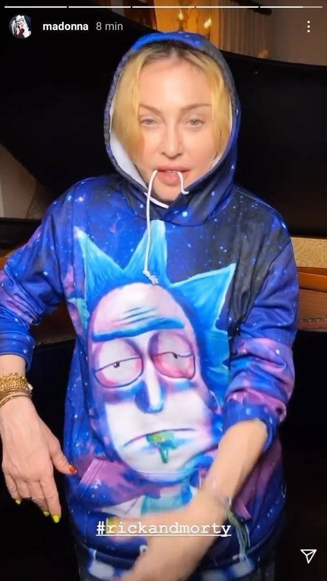 m8ss3ducti0n's tweet photo. your camera roll if you were dating madonna https://t.co/hqx4opBPEu
