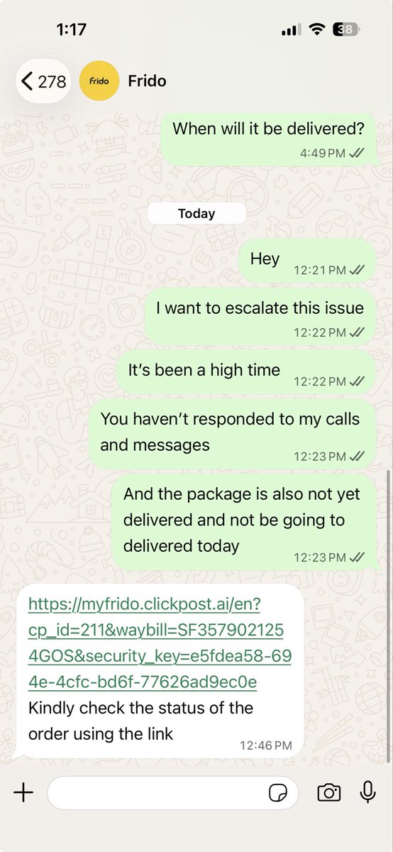 nihar_chalke's tweet photo. The only response I got was to check the order status, which I can already seen on the website🤦‍♂️ (7/n) https://t.co/HokM3ftwHm