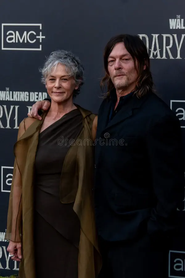 BlackLunaAngelX's tweet photo. Good Morning Everyone #Caryl #TWDCaryl 🤎💙 https://t.co/luV6D06pNJ