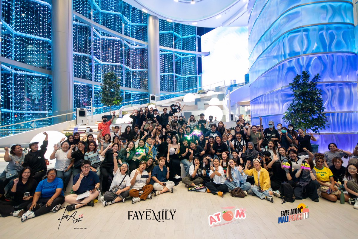 Fayemily_TH's tweet photo. ขอบคุณทุกคนมากๆนะคะ ที่คอยอยู่เคียงข้างพี่ฝ้ายและอะตอม เดินทางมาด้วยกันจนถึงวันที่เท่าไหร่แล้วก็ตาม ในทุกๆครั้ง ทุกช่วงเวลาเราก็ยังมีกันและกันอยู่เสมอ อย่าลืมพักผ่อนให้เพียงพอ ดื่มน้ำเยอะๆ ดูแลตัวเองกันดีๆนะคะ   We’re Fayemily 💛🌻🍑

FAYEATOM PRAEW AWARDS PARAGON
#SiamParagonxPraewxFayeAtom
#FayeAtom #FayePeraya #AtomPariya #Fayemily