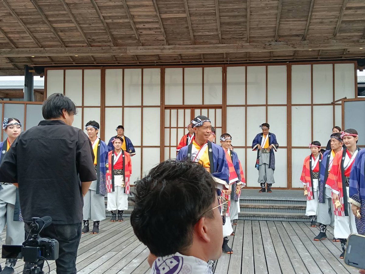 Kota4351Tweet's tweet photo. こーた企画のよさこい特派員から
「たびひろよさこい」の報告がきました！
本日は「國士舞双」さんの演舞
踊り子さんは40人ぐらいいたとのこと。
☔️雨が降らなくて良かった✨️

#こーた企画
#たびひろよさこい
#國士舞双
#2026年9月5日
#令和8年9月5日 https://t.co/RNJ47kKmup