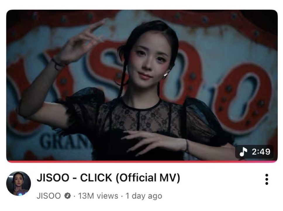 kimsooyaee's tweet photo. I am so proud jisoooo we have long way to go and I always walk this path with you 😭🥺 https://t.co/4FNwLhLc5n