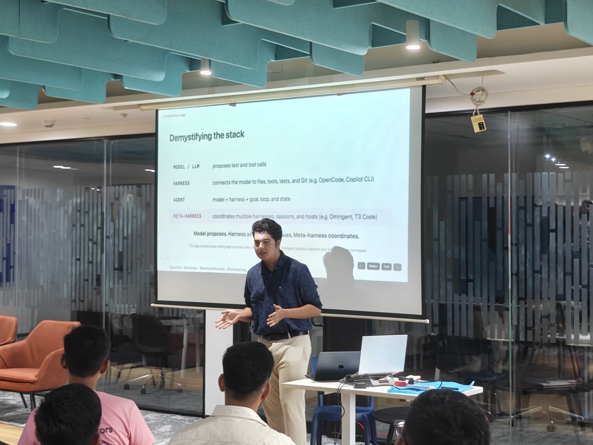 hackmum's tweet photo. Kicking off #DevDays #Mumbai @Paytm with @AnxKhn on stage demystifying multi-agent orchestration and open-source harnesses with @omnigent_ai . Super relevant for anyone building with AI assistants today.
#DevDaysMumbai #mumtechup #sept26mtp https://t.co/lsQt8gZT0F