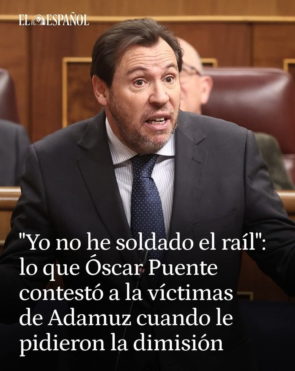 MiMar19872003's tweet photo. 46 muertos y el simio no soldó el rail. https://t.co/Yt4HR3Ayci