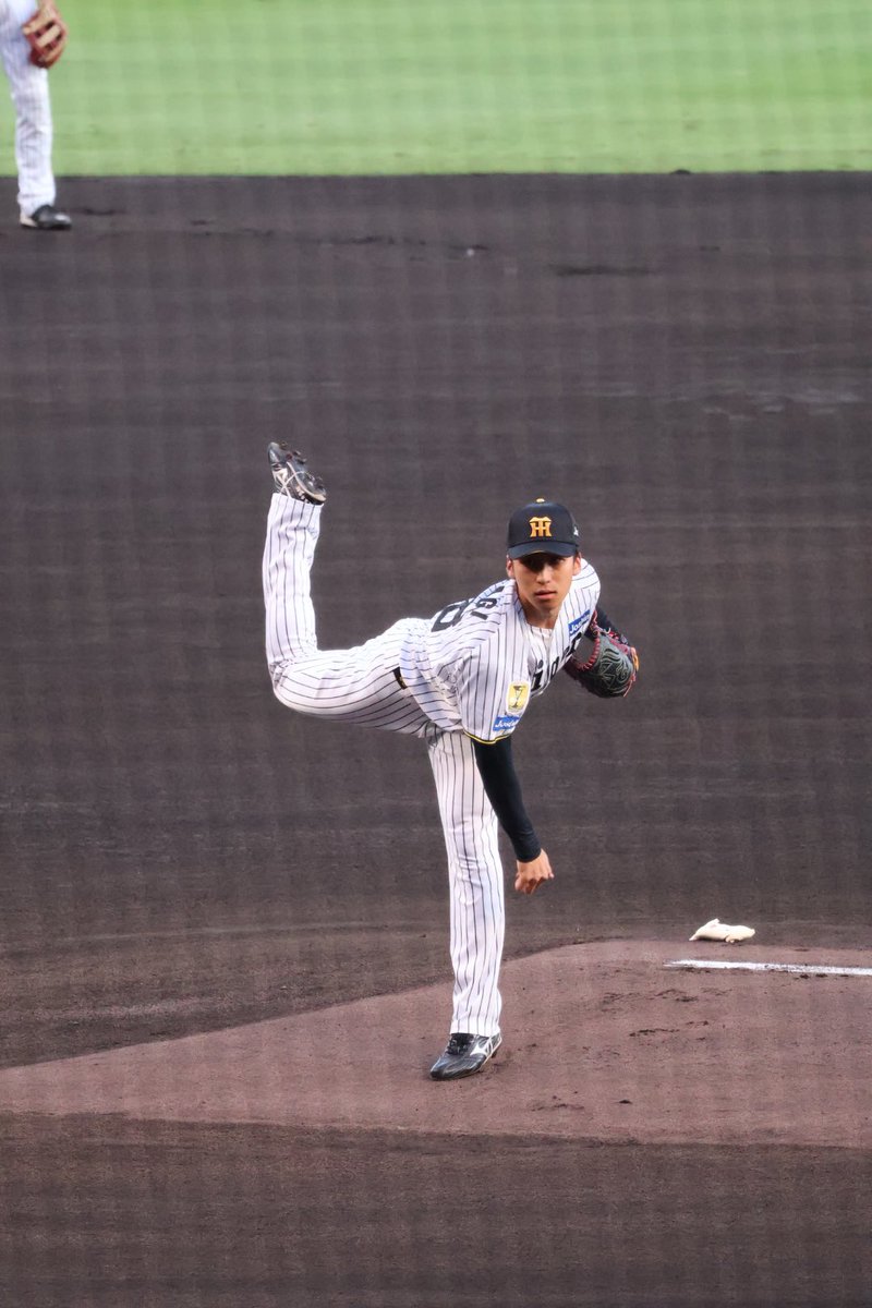 T_ri_to_'s tweet photo. 👀👀

甲子園球場
2026.9.1
#茨木秀俊 https://t.co/J1rmYvfuG8