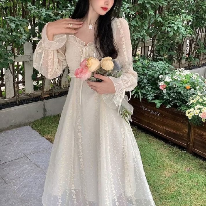 jasminexserene's tweet photo. SUKA BGTT SAMA DRESS CANTIK INI🌷🌷 https://t.co/vQIiO5TovB
