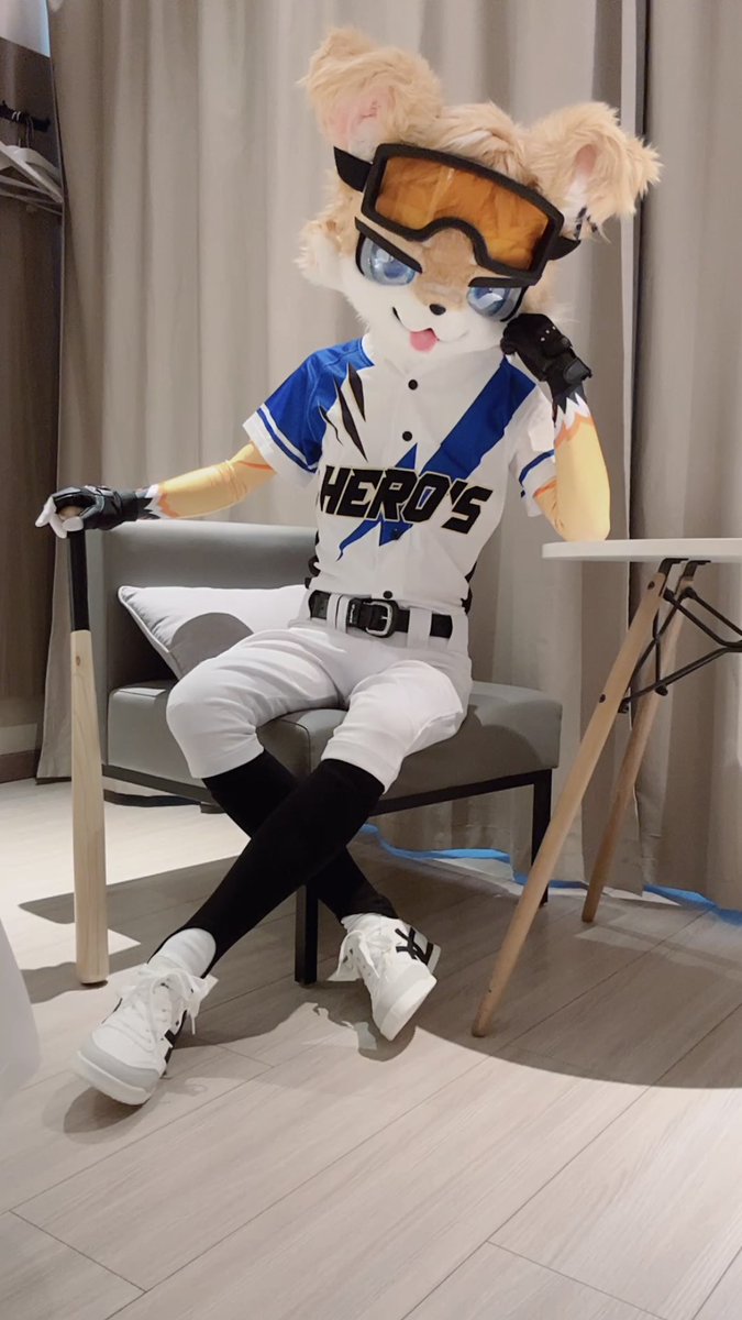 jydoggy's tweet photo. 棒球小狗！
#furry #fursuit #福瑞 #棒球服 #兽太 https://t.co/v47AgKXY33
