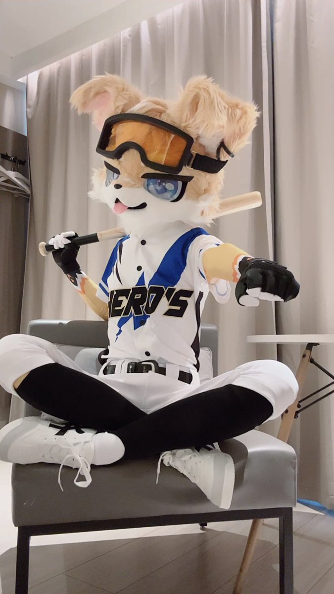 jydoggy's tweet photo. 棒球小狗！
#furry #fursuit #福瑞 #棒球服 #兽太 https://t.co/v47AgKXY33
