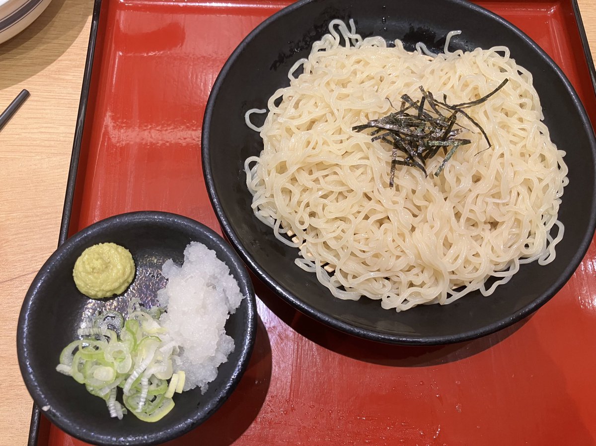 prisoner701's tweet photo. フェスに来ました https://t.co/tixQ9loNFm