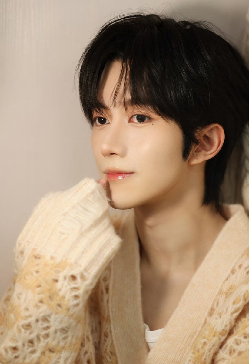 bada_XQ's tweet photo. 이쁘니💙

#黄星 #HuangXing #EliotHuang https://t.co/LgipEEMJ4F