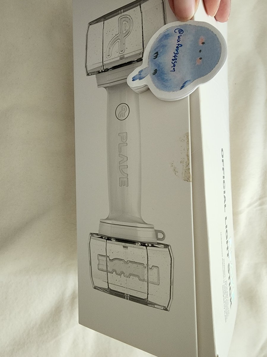 wafer348597's tweet photo. ปล่อยแท่งไฟมือ 2 ของครบ 1,200 บาท
ค่าส่งตามบิล 
#ตลาดนัดplave https://t.co/TbbB1gex8j