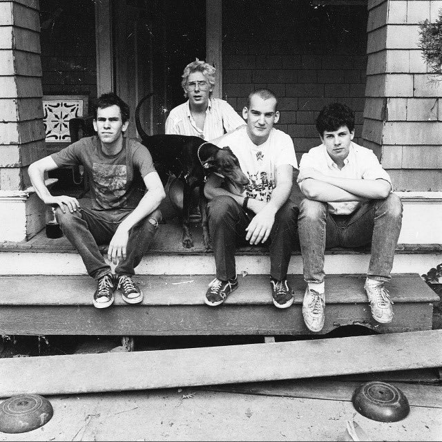 rocknrollscars's tweet photo. https://t.co/DYbE0Qmfvf