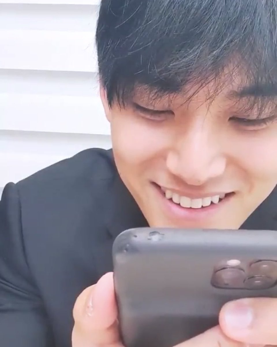 minwonungi's tweet photo. that smile when talking to his onu hyung on the phone 🥺 six years later and still down baddd https://t.co/lEzOZ95vNi