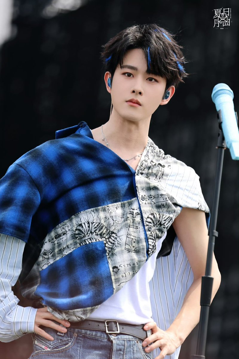xinxin_d16's tweet photo. ความหล่อที่ผสมความน่ารักนุ่มๆได้อย่างลงตัว 🫠🫠
Cr. 夏日序曲1204丨田嘉瑞 https://t.co/Yq0pX3MGCk