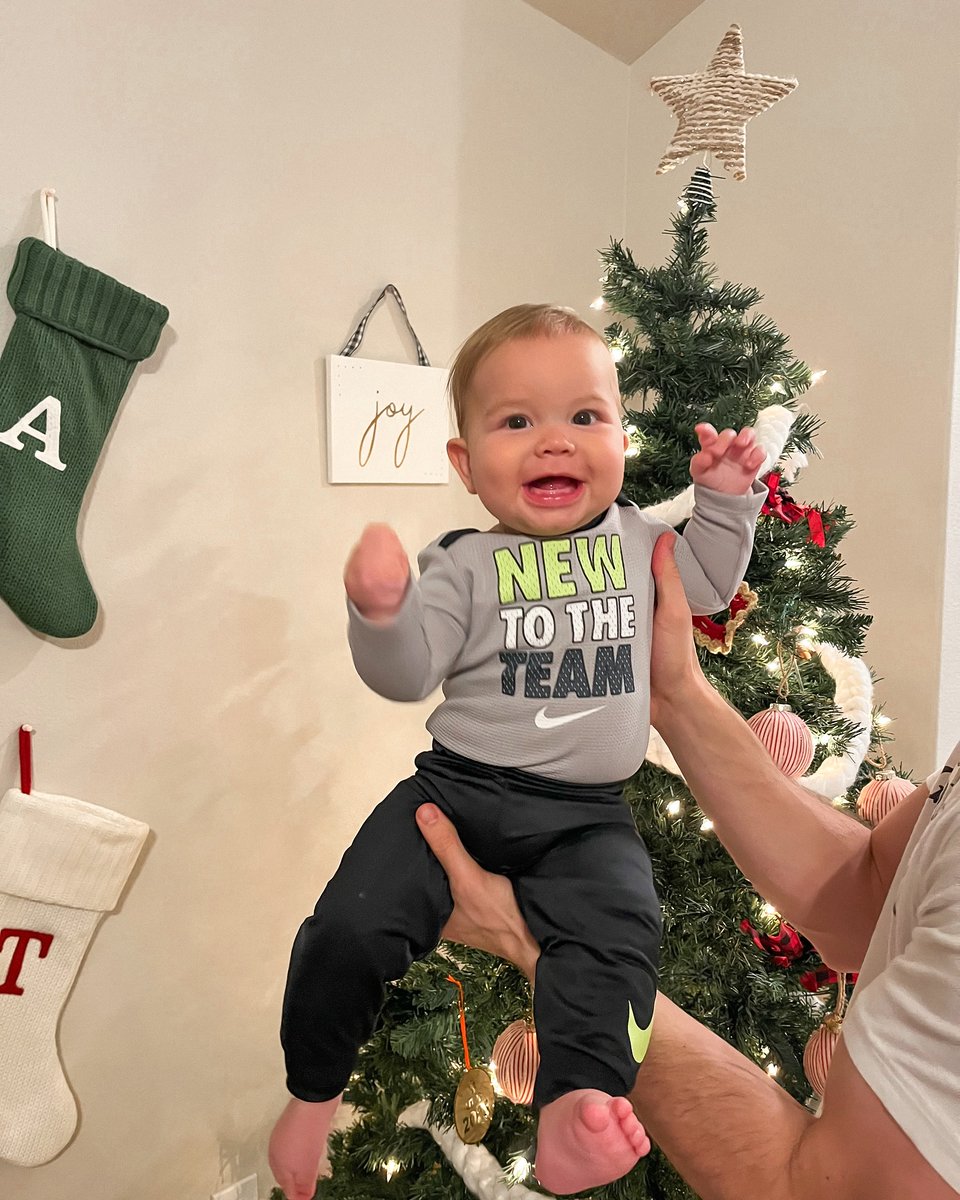 BridgetBodyghv's tweet photo. Late with Tatum Tots at 7 months, but he’s getting cuter and chunkier by the day. Swipe with sound on to hear our life and see just how cute and silly he is, as Blakely says. https://t.co/oblicCfN4I
