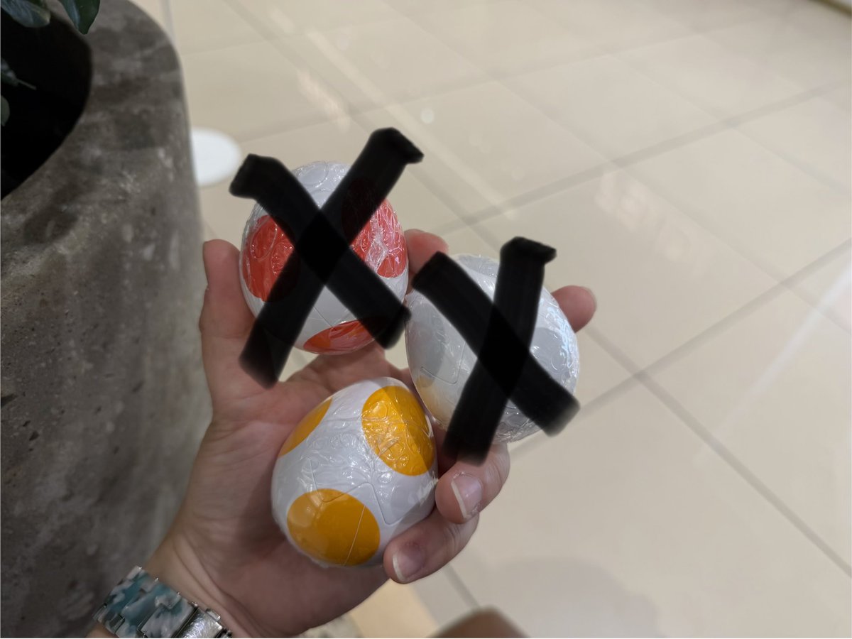 crazyboy_0206's tweet photo. ヨッシー めじるしアクセサリー 交換

【譲】オレンジ

【求】ピンク

郵送希望📮(梱包方法は要相談)

※取引垢は極力NG

検索からでも、
お気軽にリプお願いします！ https://t.co/cNRb0Tz9q6