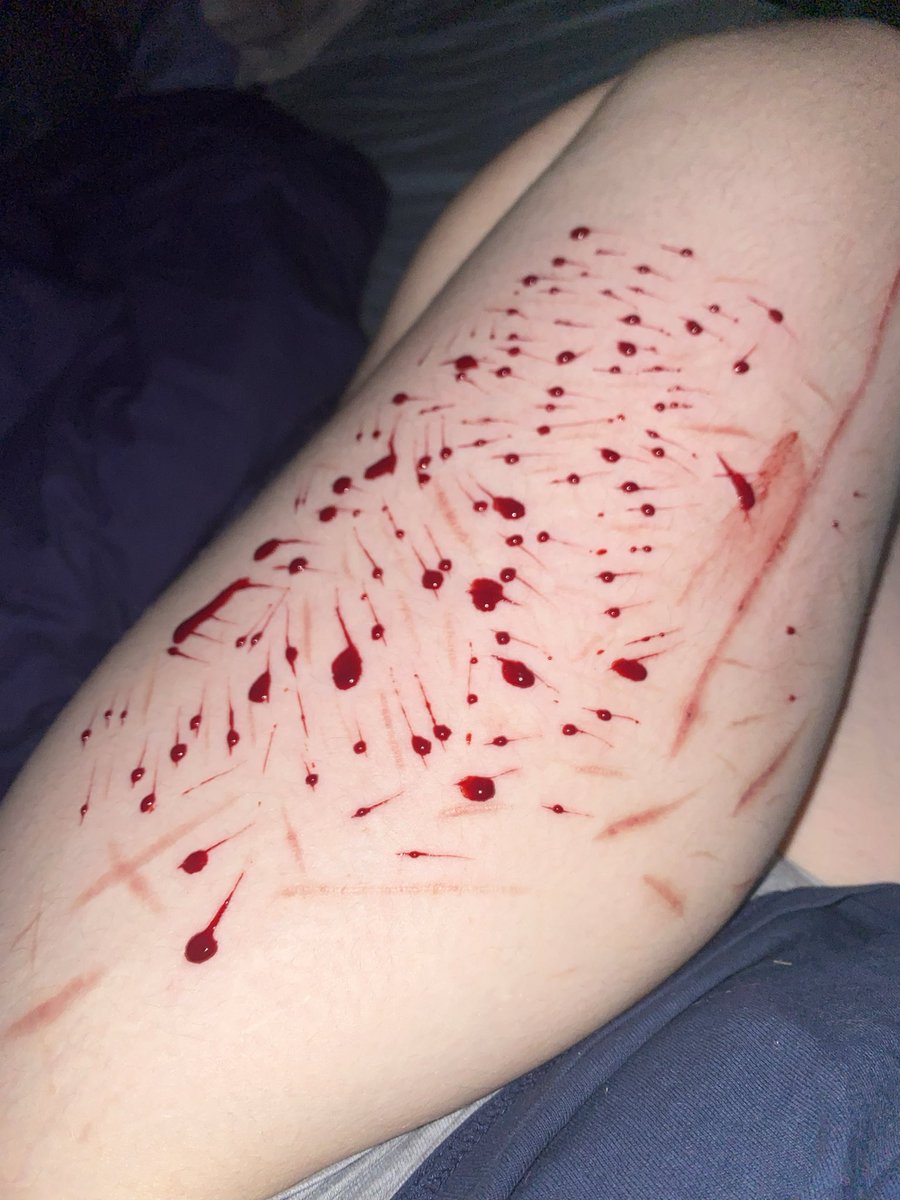 pleiadesbackup's tweet photo. Various seshs 

ALL FAKE/SFX MAKEUP + AI https://t.co/MX5JS8dXiE