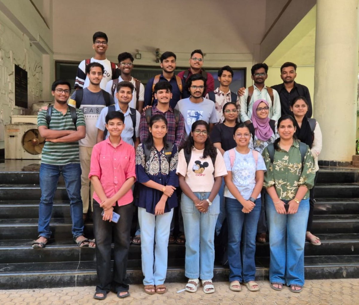 GayatriRendale's tweet photo. Walchandiates in IIT B https://t.co/XrD8NN5BPF