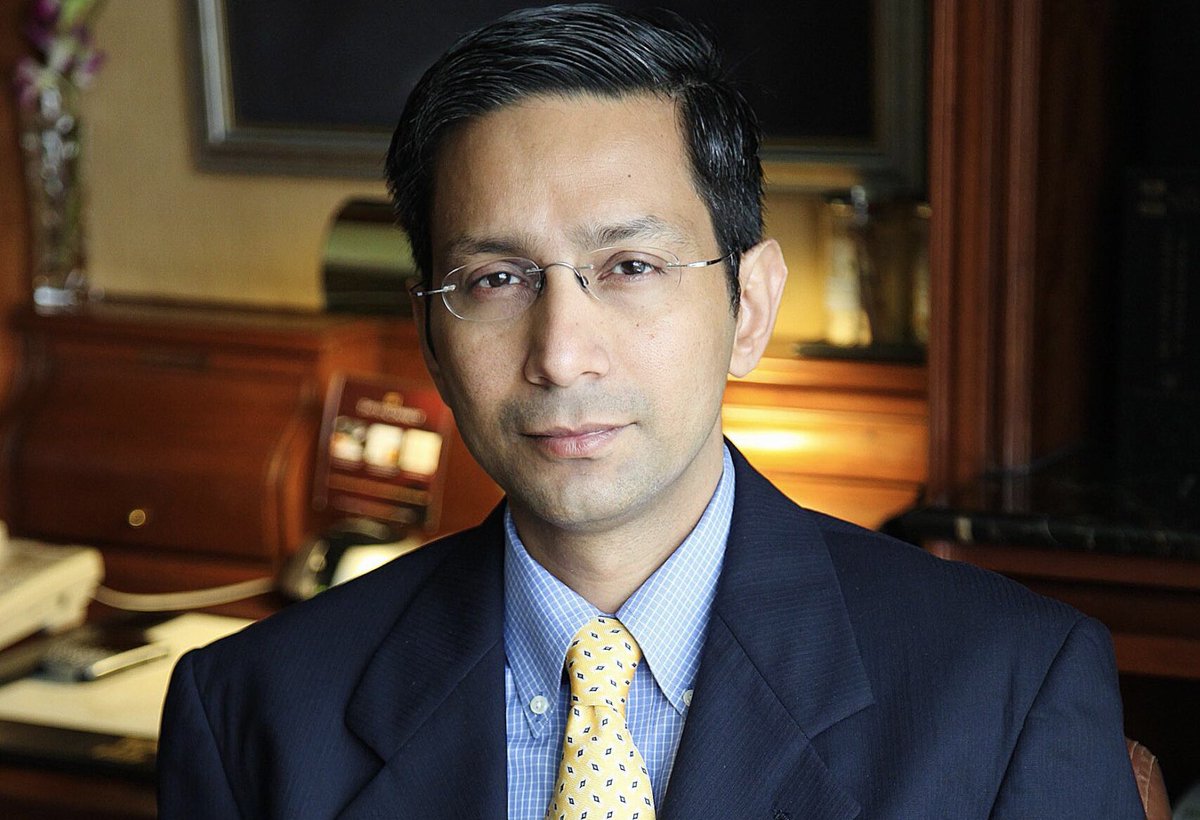 CAronitpereira's tweet photo. How Pulak Prasad of Nalanda Capital avoided losing 98% capital in a stock : 

> In 2008, less than a year after starting Nalanda Capital, they learned a valuable scuttlebutt lesson.

> They had become deeply interested in an Indian manufacturing company with a market value of almost $2 billion.

> The company had a very high return on capital, claimed to design and manufacture products that others couldn’t, and had a roster of marquee clients.

> They started talking to the company’s customers, who were largely in the health care sector. All the customers categorized it as a commodity supplier, not a specialist manufacturer.

> They said they were buying from the company only because it offered the lowest prices, not because it sold the latest high-tech products.

> They also spotted a strange anomaly: 270 receivable days seemed too high. Customers said they were paying within 90 days as per their agreement. “Where was the cash hiding for the remaining 180 days?”

> The 3rd scuttlebutt signal was the most damaging. The previous head of sales said his actual delivered sales numbers were always much lower than what the company stated in its quarterly financial results.

> They didn’t need to hear any more. The market value of this business is down 98% from its peak in early 2008.

The company appears to be Bengaluru - based, Opto Circuits (India) Ltd.