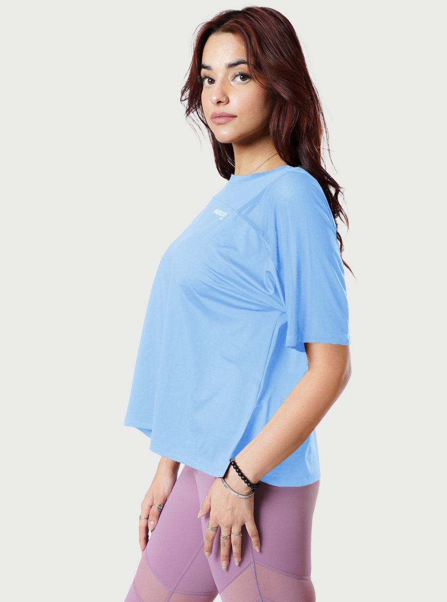 LynseyCome's tweet photo. Lightweight. Breathable. Built to move. The Hustlers Only Breeze T-Shirt features breathable mesh for extra airflow while you train, move, and hustle. Stay cool, comfortable, and sharp. https://t.co/GvOdbQq5pk