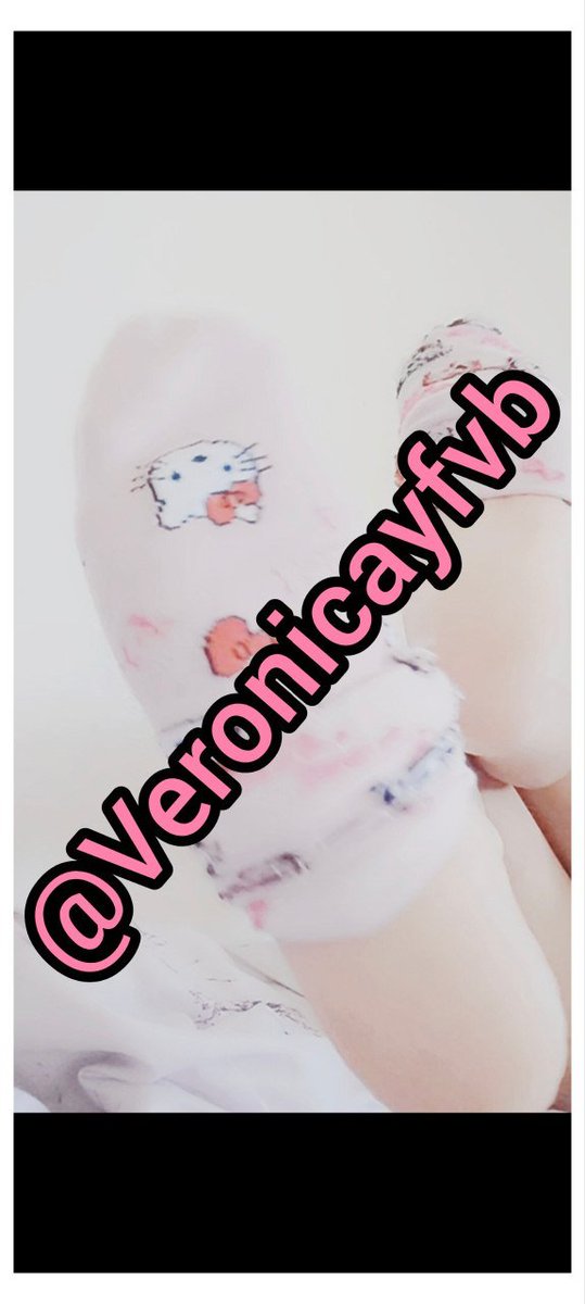 veronicayfvb's tweet photo. 😙💞صباحكم رجليكي الحلوين بوبيزززز https://t.co/F3quUk8fqG