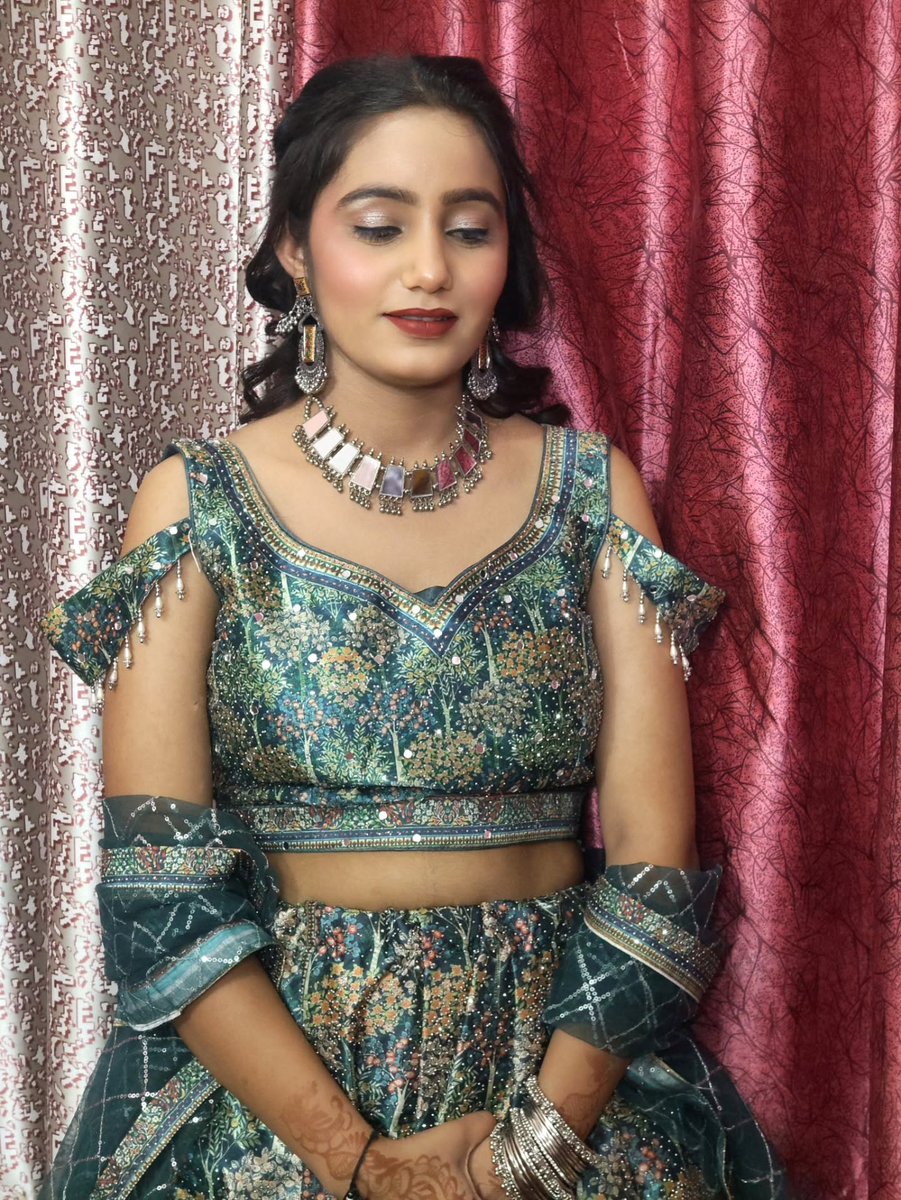 TaraAnter's tweet photo. Our sadgi se bharpur client, Gurleen Kaur. Book your appointment at @kaur. beautyzone https://t.co/YWFwRx3iuD