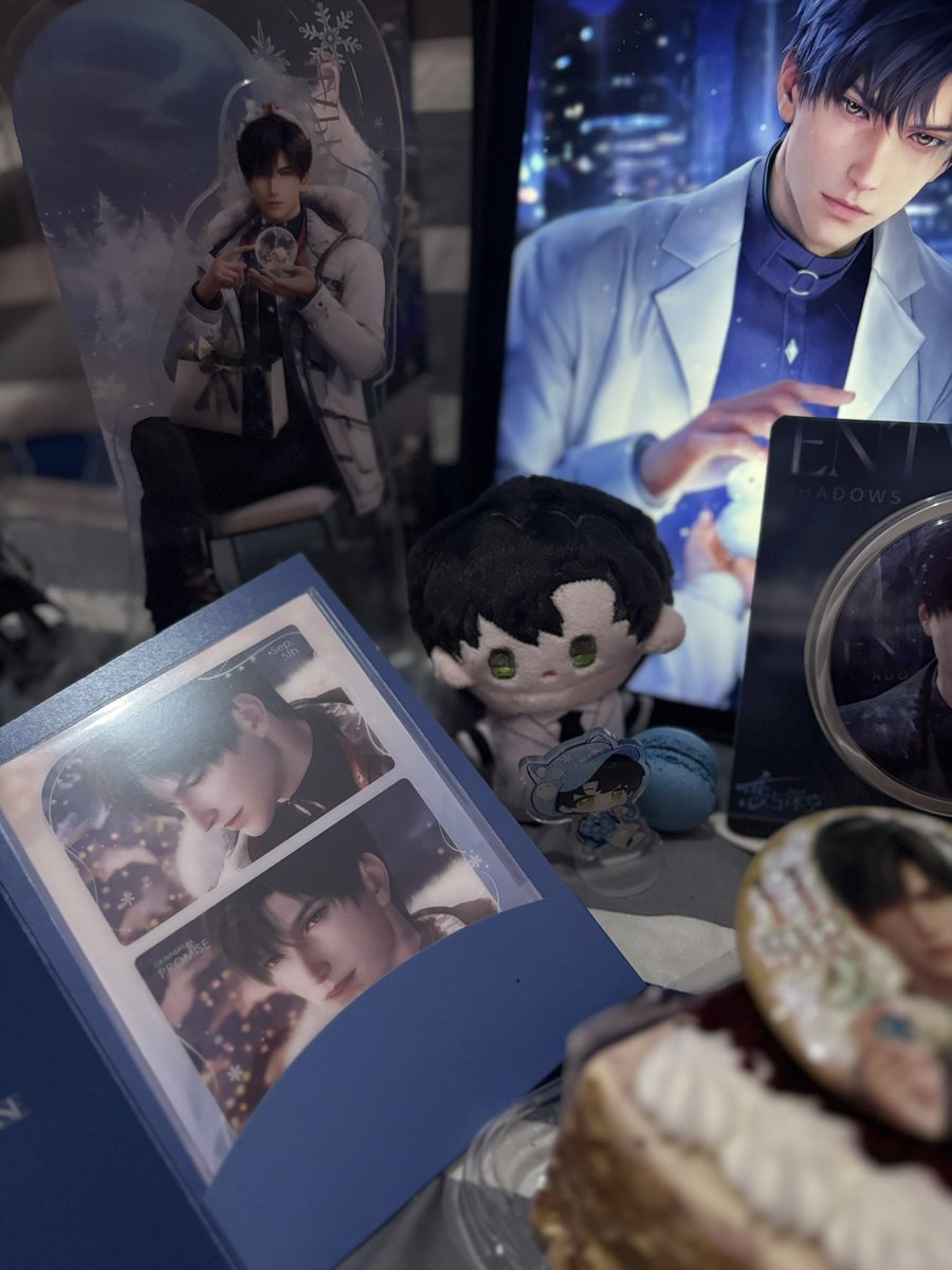 foolishvampy's tweet photo. so happy i could celebrate zaynie bday properly this year walau gabisa ke jkt buat ke event event bday nya huhu 🥹🤍
#zaynetember #happybdayzayne https://t.co/Msg6A9oZOl