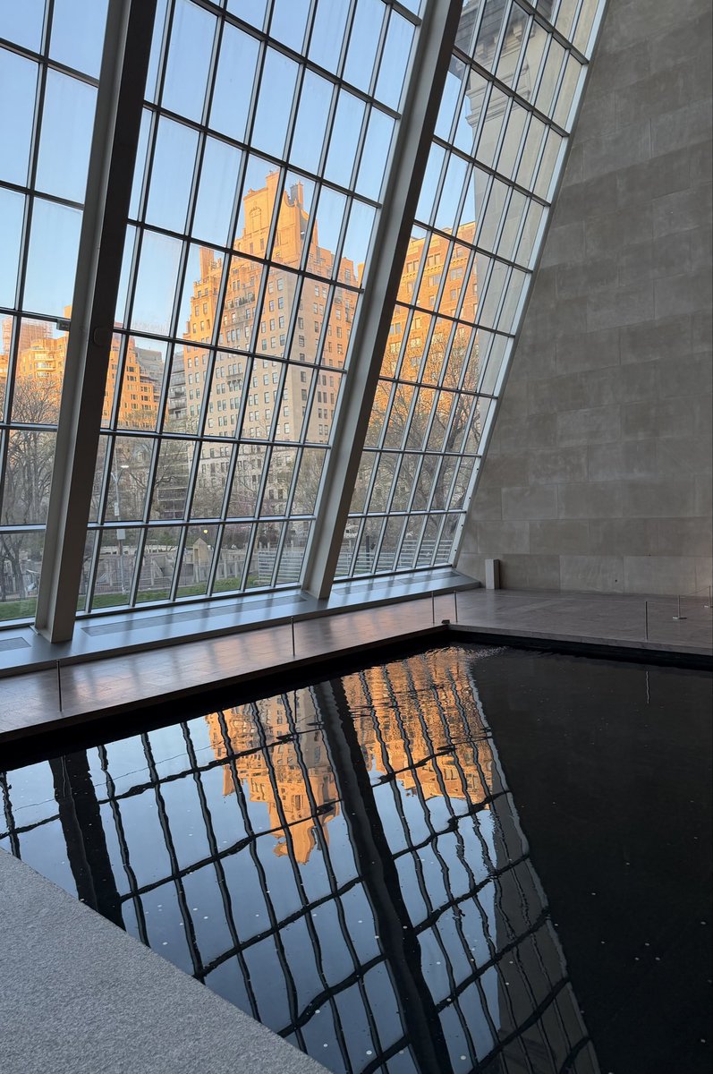 isaacdoblev's tweet photo. @metmuseum https://t.co/3xlnjfjfSR