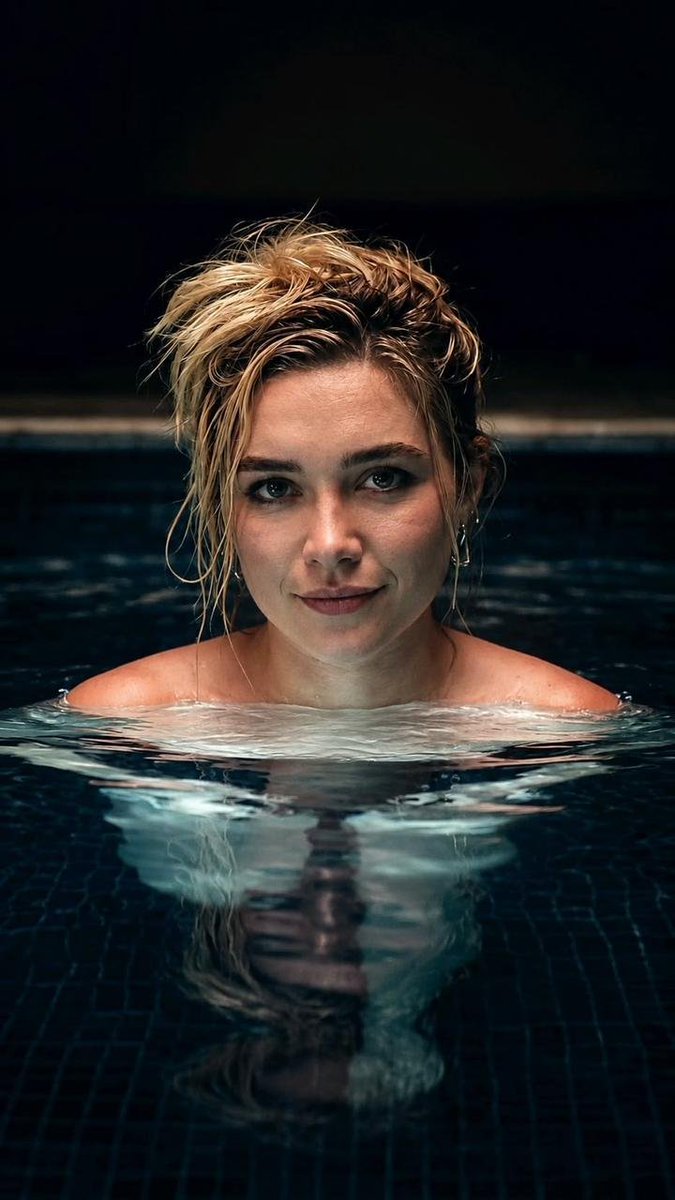 its_xanna's tweet photo. Hey @grok remove all the water from the pool i want to check something!! https://t.co/lZpdz3By55