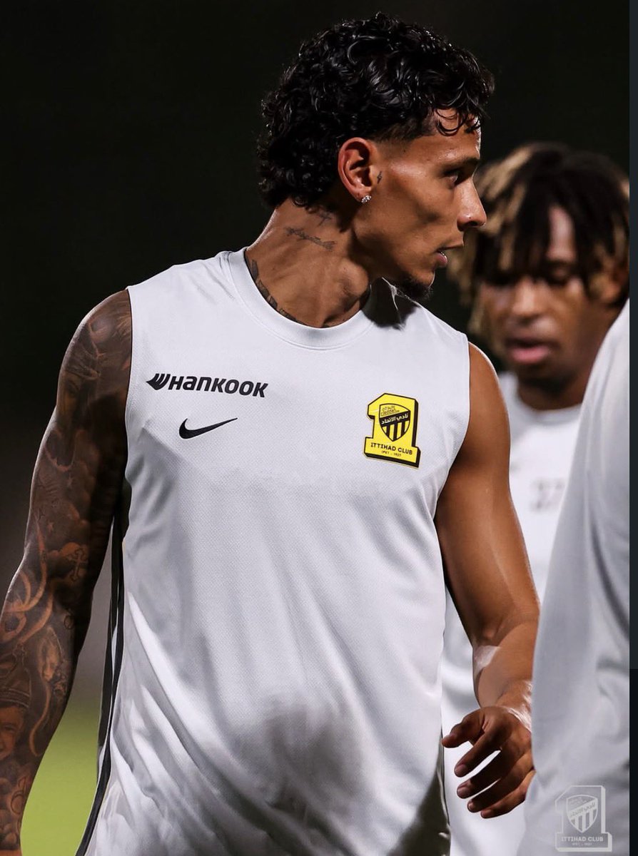 worldRios5's tweet photo. The monster is coming 🥶 https://t.co/3biGGJDsG9