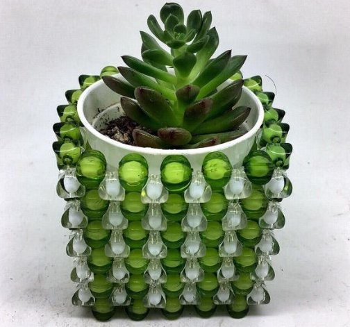 petig478908's tweet photo. Just upcycled an old glass jar into a cute mini planter! Added some succulents and tied a jute bow on top  #DIYCraft #Upcycle https://t.co/c2L6rkUa8w
