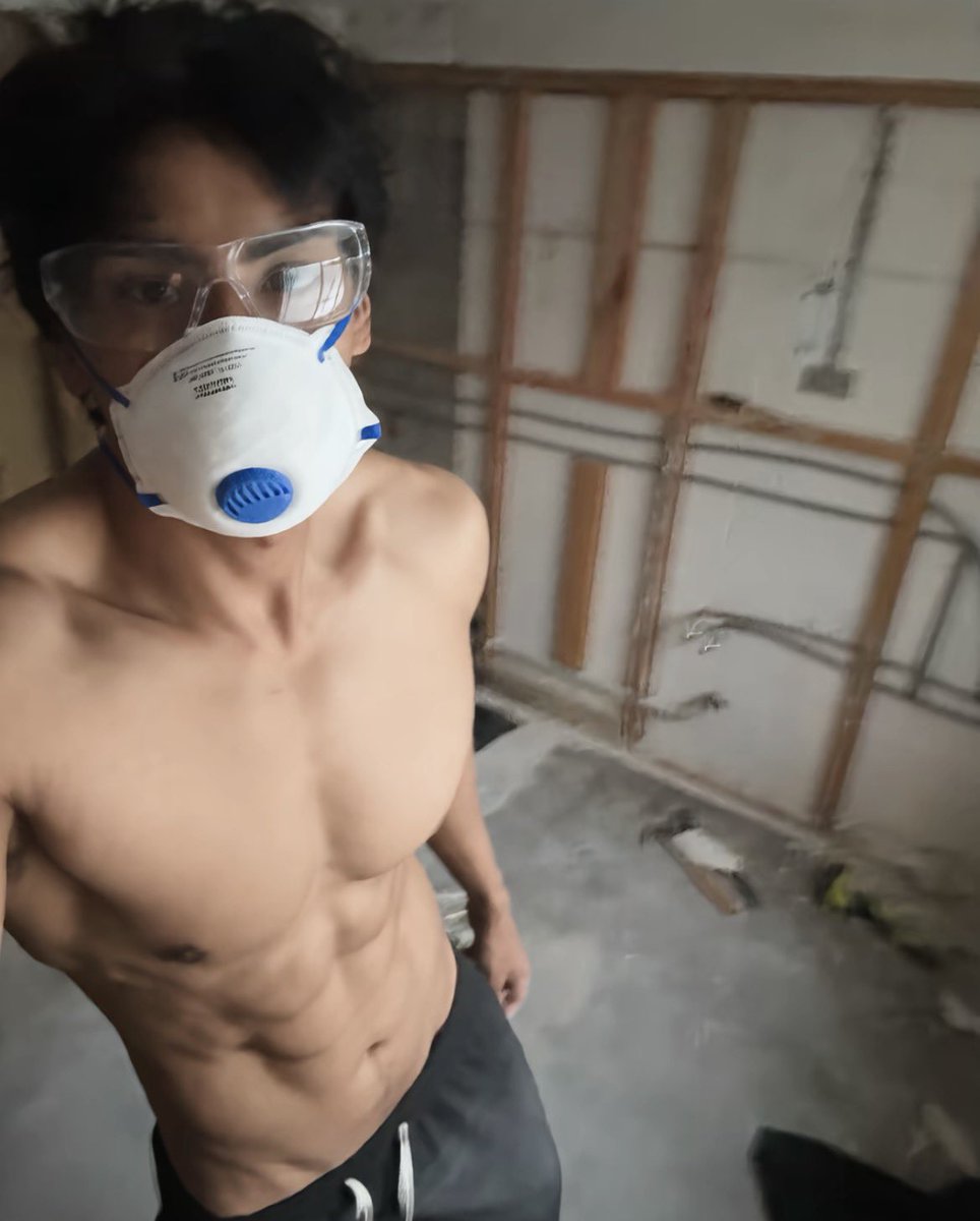 dailyhotdudes's tweet photo. 👷‍♂️💪 https://t.co/GEQRTNrctO