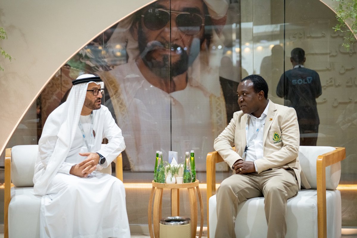 EFCUAE's tweet photo. From the exhibition atmosphere and moments with our visitors, here’s a glimpse of the experiences we shared through our passion for #falconry and heritage at #ADIHEX 2026.

#EFC #EmiratesFalconersClub #UAE https://t.co/kvXtPNq2Ti