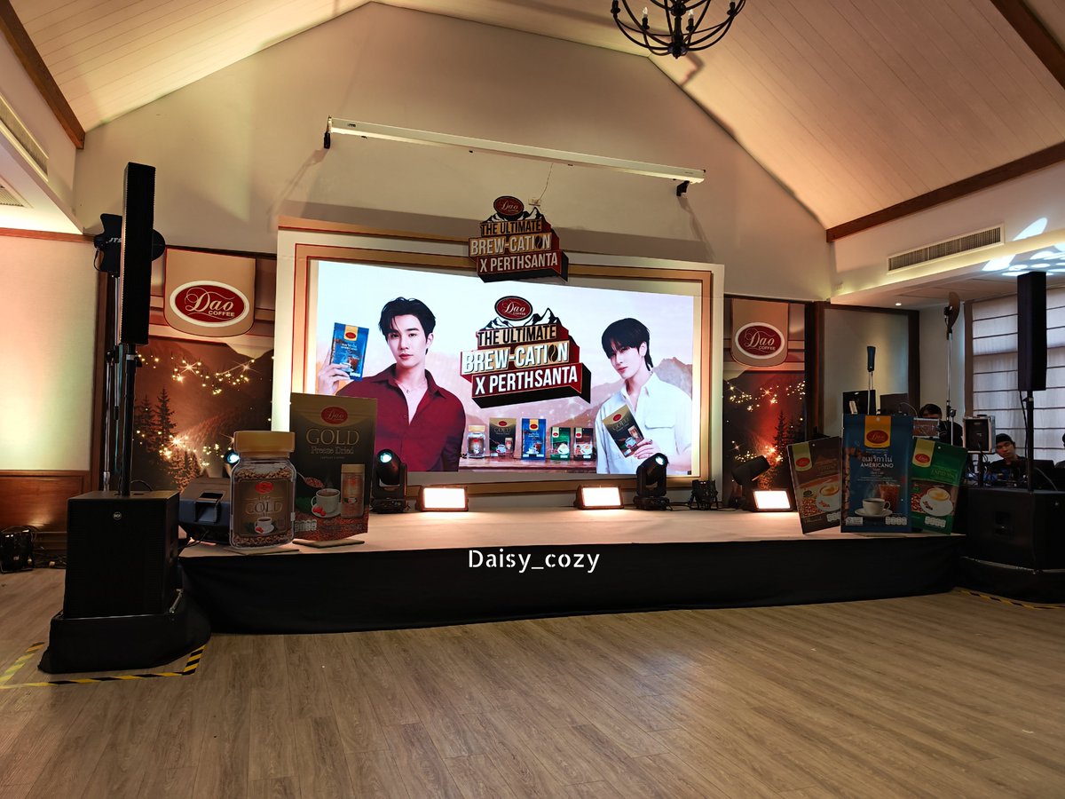 DaisyPS644228's tweet photo. หนังท้องตึง หนังตาหย่อนแล้ว แต่ต้องเล่นกิจกรรมก่อน😂

PERTHSANTA PEAK ROMANCE

#UltimateBrewcationxPS
#DaoCoffeeXPerthSanta https://t.co/PV9vRpIYpr