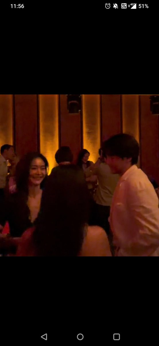 EnglotE9181's tweet photo. @ThaiGLOpinion Engfa waraha the pathetic liar with her gf 🎾 and gang at apo's party. Look how her sister seems to be close with her gf🎾 
 
#อิงล็อต #อิงฟ้ามหาชน 
 #ชาล็อตออสติน #englot https://t.co/HQ0HmPGkEa