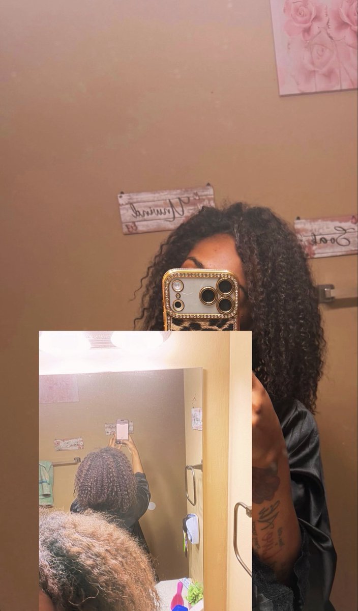 ebonydollmarmar's tweet photo. I heard curly heads do it better😉😉
#curlyhead #ebony #youngho https://t.co/WxezRvnL6s