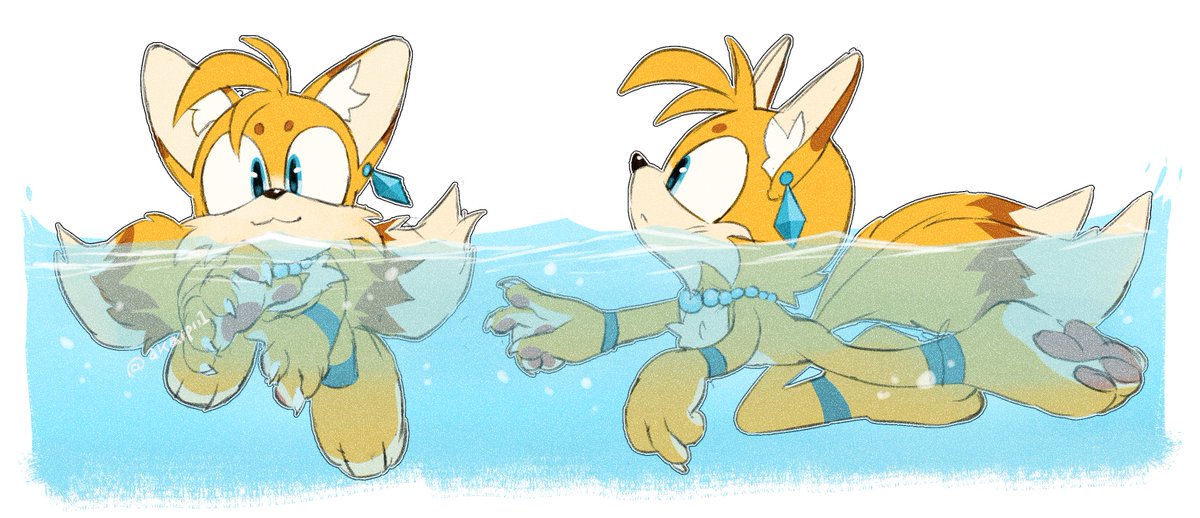 Akarpii1's tweet photo. Swimming fox💛 #TribeAU https://t.co/KM5gHVV9T1