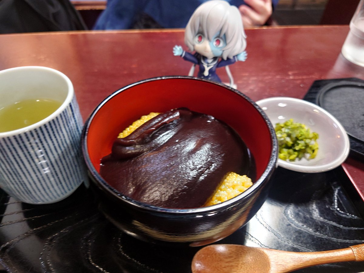 RX57's tweet photo. 今日は嫁さん孝行で整骨院行ってしるこ一平行って帰りにcheeboxさんとこのチーズケーキ🧀買ってお家でまったりしてます(つ´∀｀)つ https://t.co/Lq8ddXXzRa