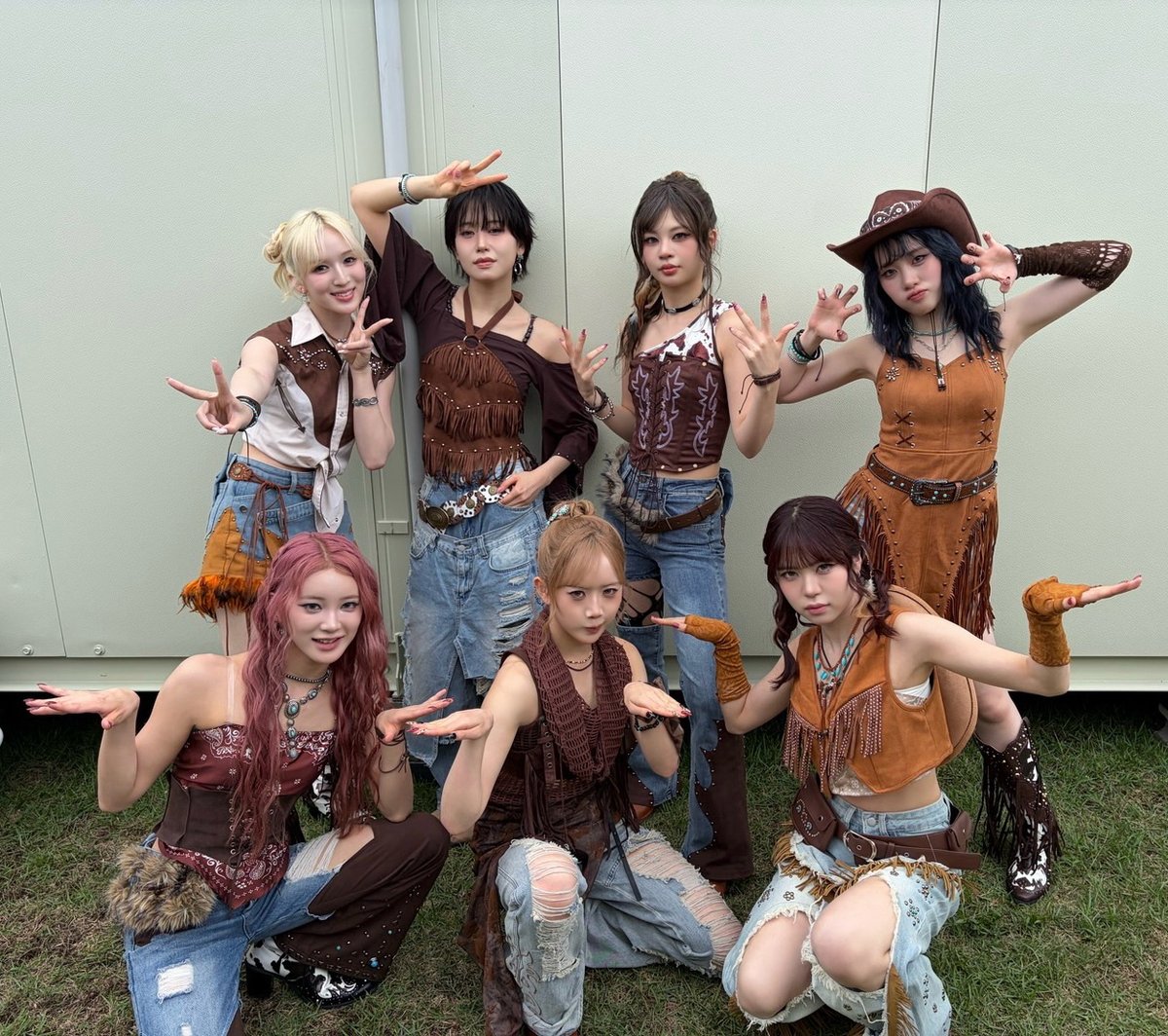 official__ME_I_'s tweet photo. 🫧 : #今日のミーアイ

20260905
@ SHINE UP FES! 2026

＜𝖲𝖾𝗍𝗅𝗂𝗌𝗍＞
・ Click
・ THIS IS ME:I
・ MUSE
・ Hi-Five - Band Arrange Ver.-
・ Cookie Party - Band Arrange Ver.-
・ Summer Magic
・ Best Match
・ キラキラ
・ CHOPPY CHOPPY (ME:I Ver.)
・ 花咲く道
・ &ME (ME:I Ver.)

▼本日のセトリプレイリスト🎧.*･ﾟ
https://t.co/0H7YKtNgl8
＿＿＿＿＿＿＿＿＿＿＿＿＿＿＿

𝟮𝟬𝟮𝟲 𝗠𝗘:𝗜 𝟮𝗡𝗗 𝗔𝗥𝗘𝗡𝗔 𝗟𝗜𝗩𝗘 𝗧𝗢𝗨𝗥 "𝗠𝗘:𝗜 𝗪𝗔𝗬"
https://t.co/b3u2fqJyL7

#오늘의미아이 
#SHINEUPFES2026
@shineupfes2026
#ME_I #ミーア�� #미아이