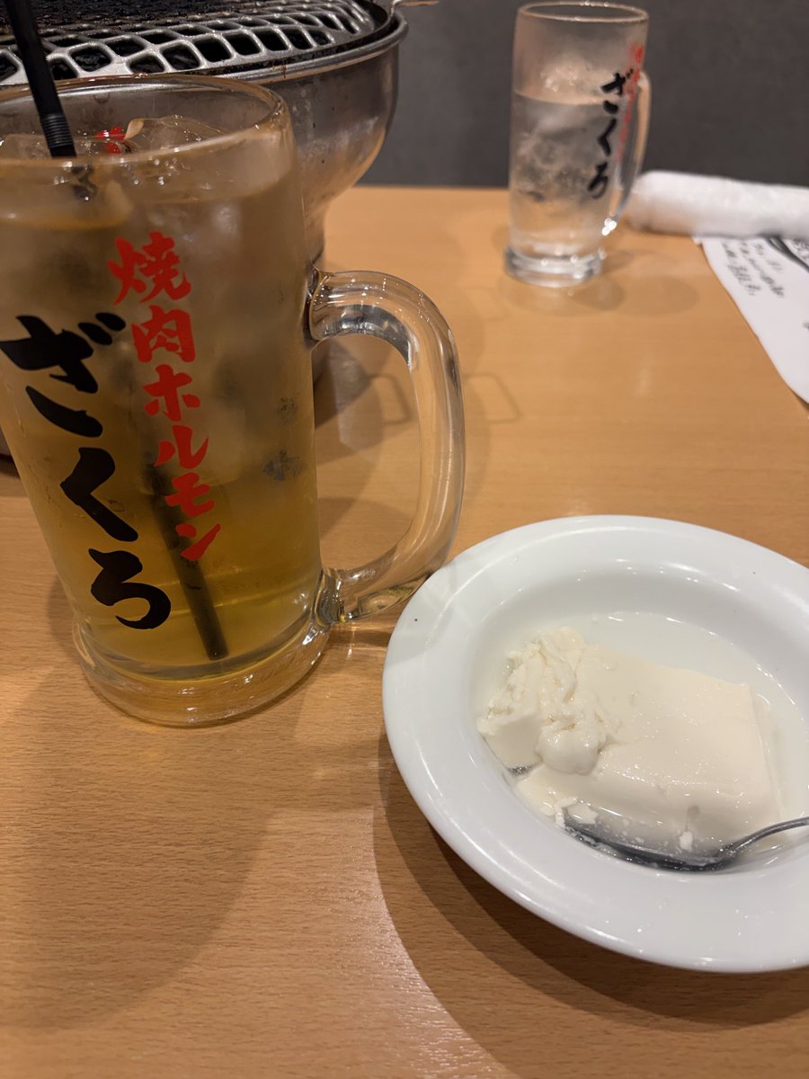 neeeee_ne06's tweet photo. 今日は、口に出すといい日ってインスタで見たから、連絡が来てご飯に行く！って言ったら、マヂで連絡来てご飯にきた笑
すげーー https://t.co/MWZe6rpX5n