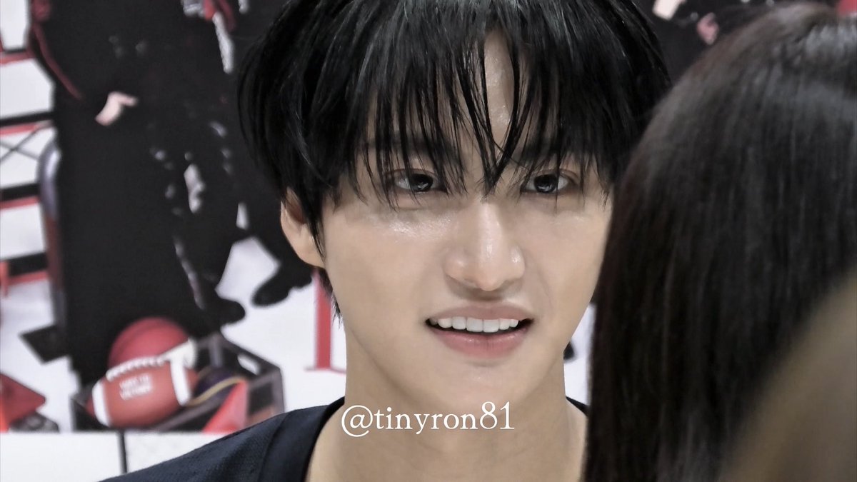 tinyron81's tweet photo. パクソンファ 顔面

#SEONGHWA #성화
#ATEEZ #에이티즈 https://t.co/D0cSNsrZjU