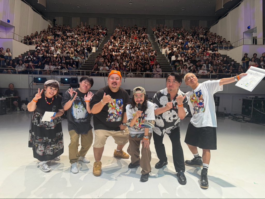 cbc_kowaiyoru's tweet photo. ＼ イベント終了！🎉 ／
ご来場いただいた皆様、配信で見守ってくださった皆様、本当にありがとうございました！
会場の熱気も配信の盛り上がりも最高で、スタッフ・演者一同、感謝の気持ちでいっぱいです🔥
皆様の感想もぜひ ⁠#名怖夜⁠ をつけて教えてくださいね💭
本日はありがとうございました！ https://t.co/5MIHj9HNtF