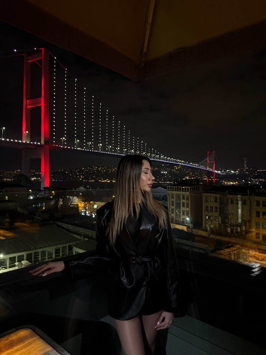 Sevdatupcux's tweet photo. Hareketlerin hipnotik 💗
#adana #seyhan #yüreğir #çukurova https://t.co/PO8cFlATuJ
