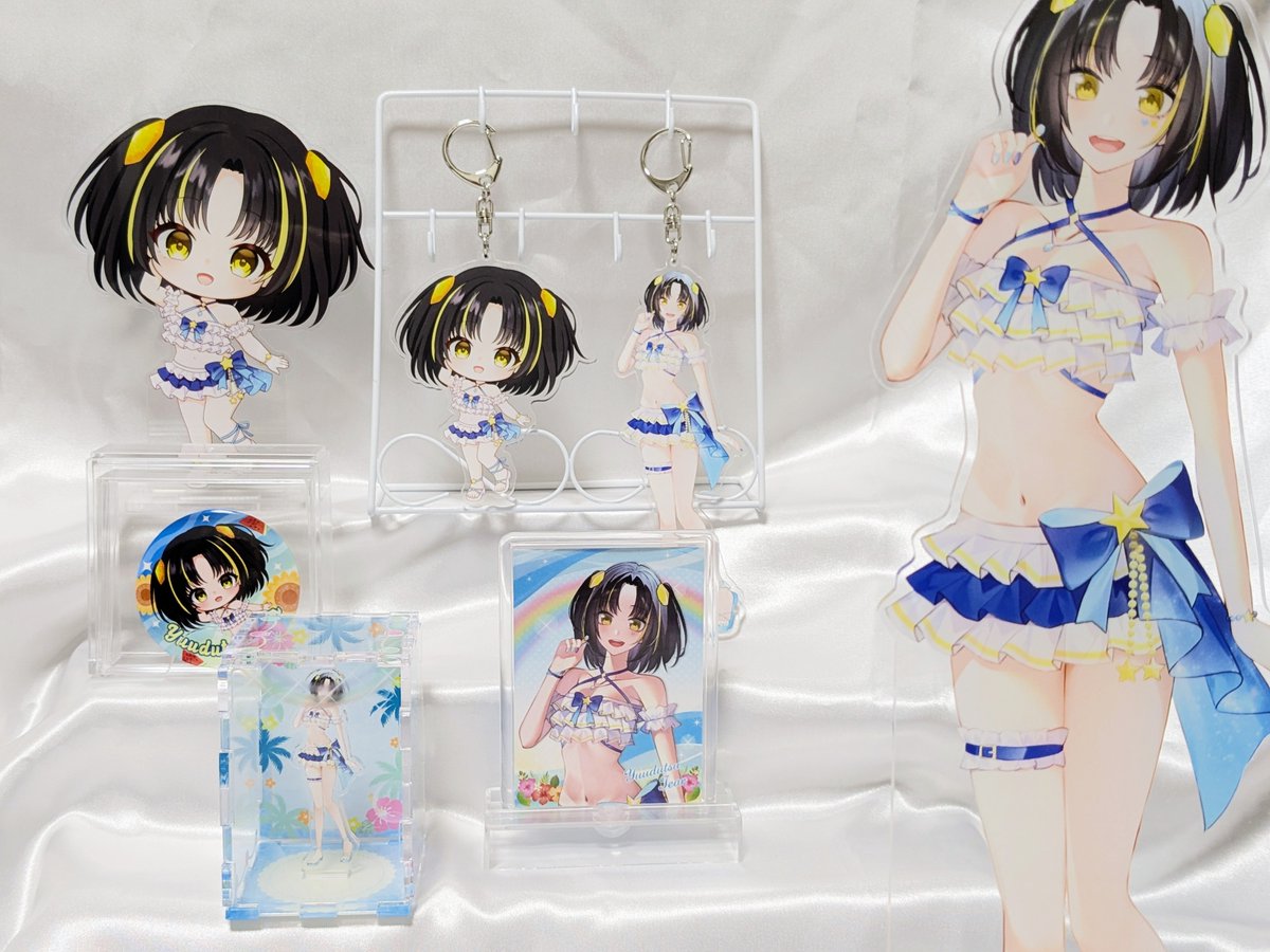 vgf_festa's tweet photo. 【事後通販グッズ、絶賛販売中！】

#VGFF -Beach-
🎁グッズコレクション VOL.1

・葡萄うると（@etou_ult）
https://t.co/8UOVw2ERWq

・苺奈ひめの（@Maina_Himeno）
https://t.co/BBdf26WfgE

・水月なるか（@narunaru_rabbit）
https://t.co/sICucxYHHz

・夕月ティア（@Yuudutsu_Tear）
https://t.co/5nqJmIc99o

※敬称略